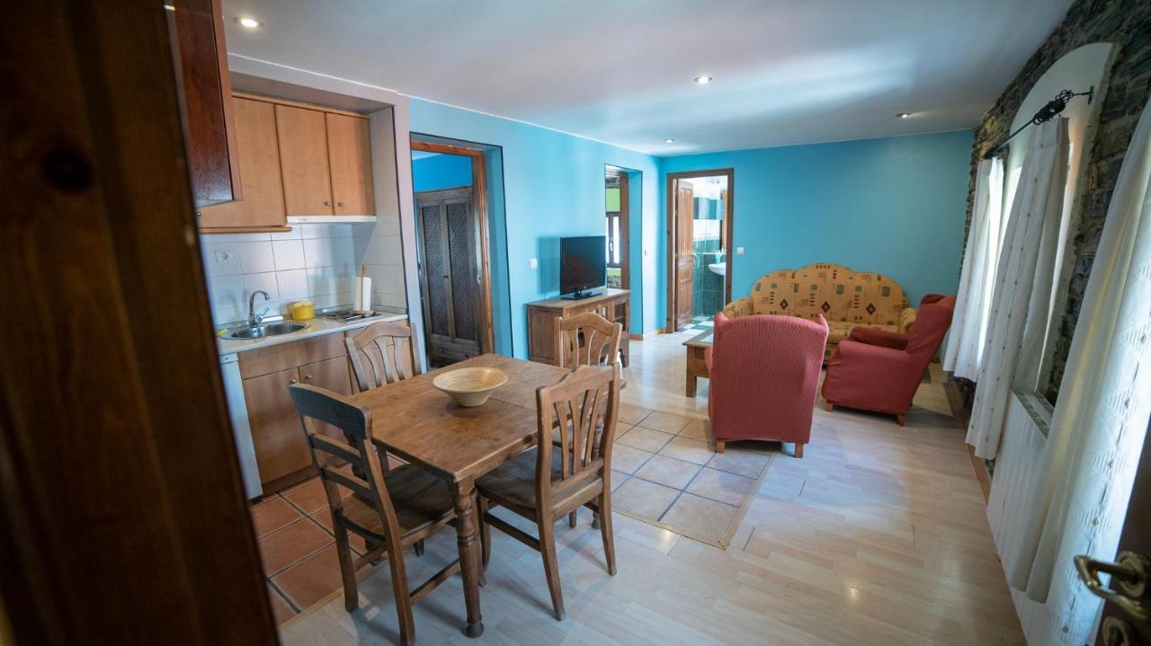 Hotel Rural Los Cerezos De Yanguas Kültér fotó