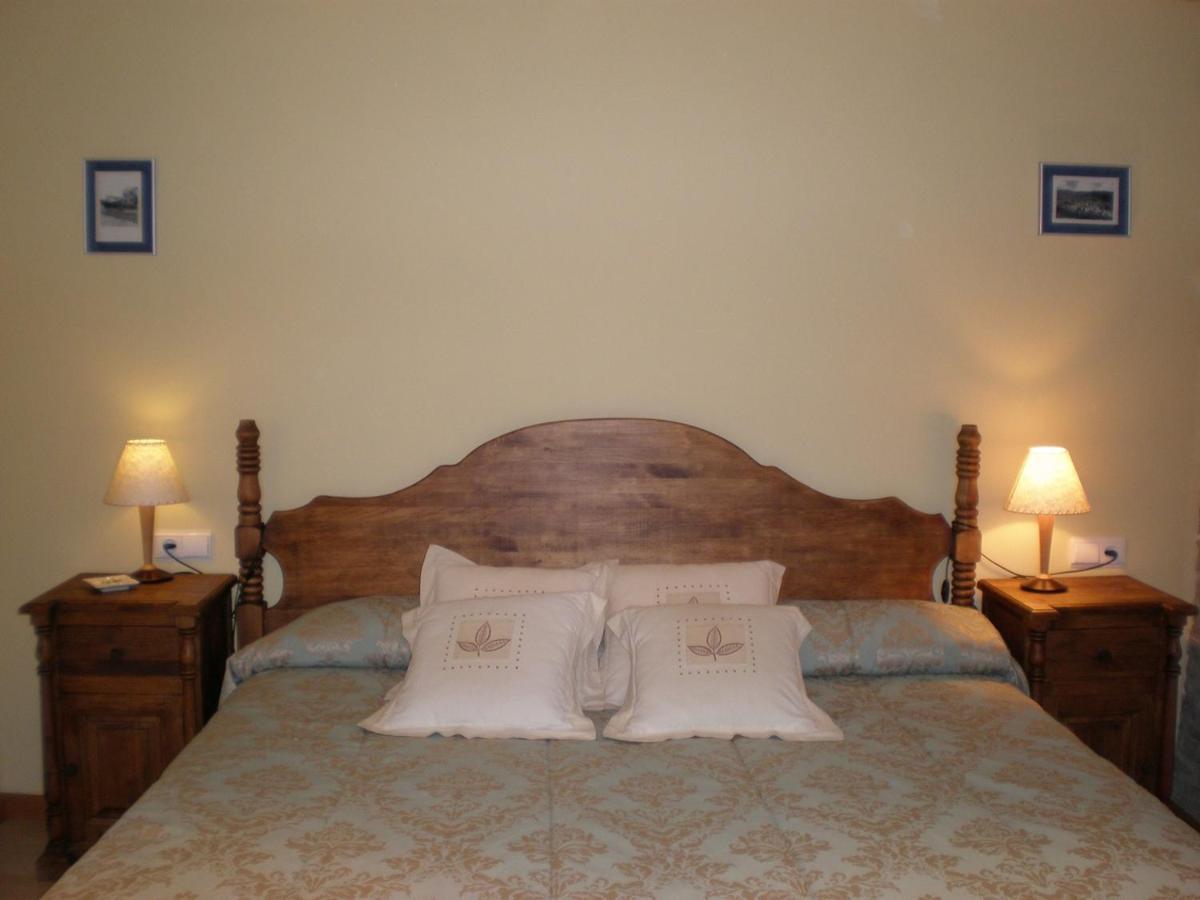 Hotel Rural Los Cerezos De Yanguas Kültér fotó