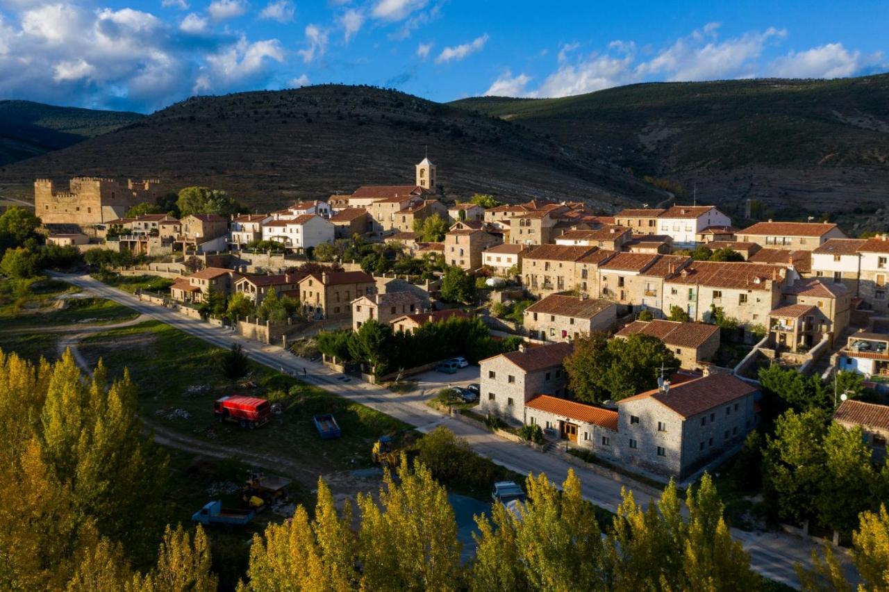 Hotel Rural Los Cerezos De Yanguas Kültér fotó